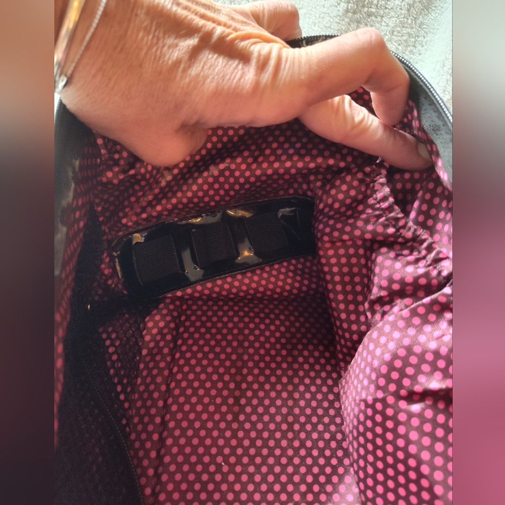 Cabodles Envy "IT" Bag - Picture 10 of 14
